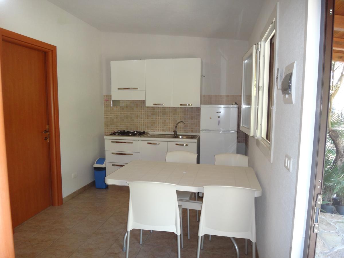 Residence Serrone ซานตามาเรีย ดิ กาสเตลลาบาเต ภายนอก รูปภาพ